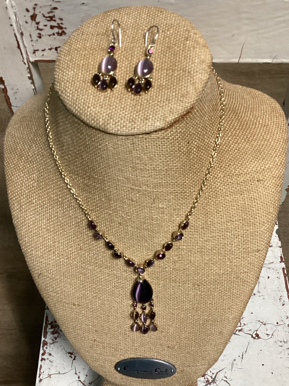 Origami Our Elegant Purple Teardrop Pendant Necklace and Earring Set